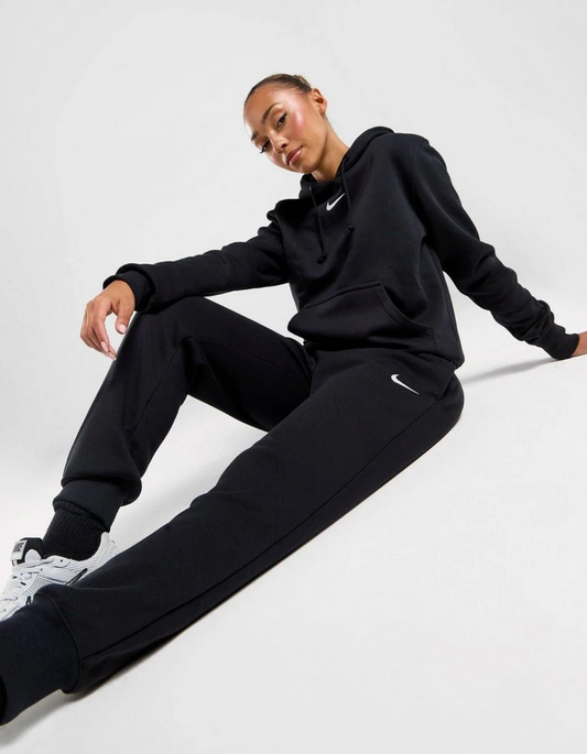 Nike Ensemble Noir