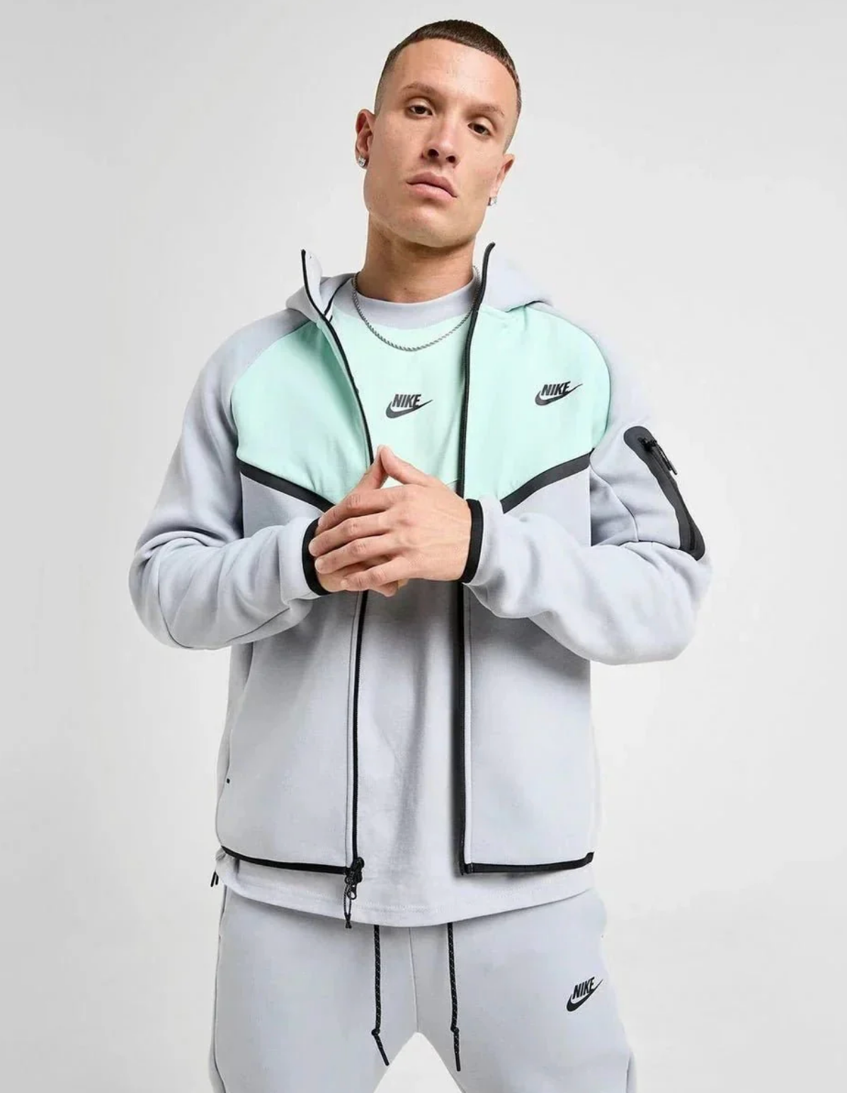 Nike Tech Hoodies Gris