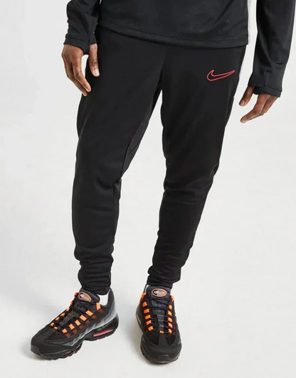 Nike Ensemble Academy II